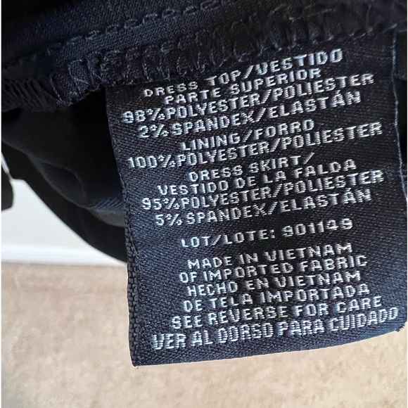 Morgan & Co formal lace top dress black and nude with sparkly part on the top. - Picture 5 of 5